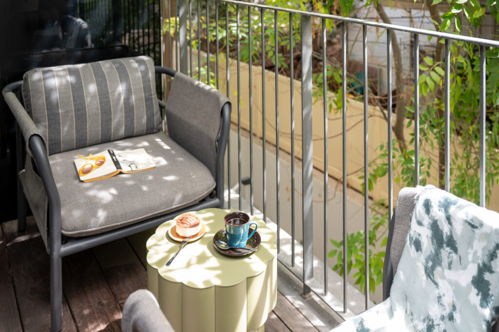 Two Bedroom Apartment With Balcony - Balcony